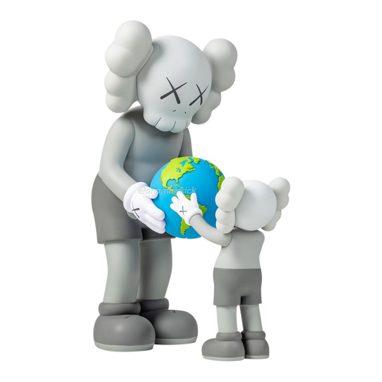 Kaws The Promise Grey Figure (2) - newkick.vip